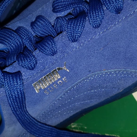 Puma Shoes - Puma suede blue size 6.5